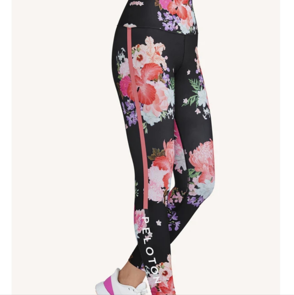 NWT Peloton API collection leggings (limited edition)